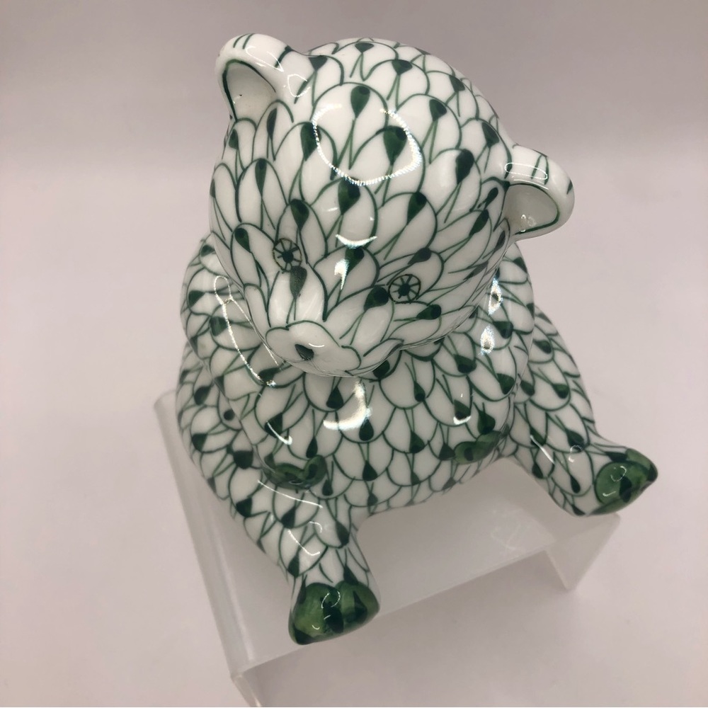 SOLD Andrea by Sadek 5" Hand Painted Porcelain Bear Figurine Fishnet - Picture 4 of 7